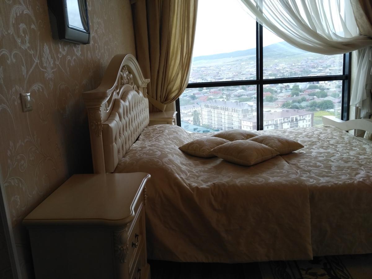 Hotel Kavkaz Gudermes Exteriér fotografie